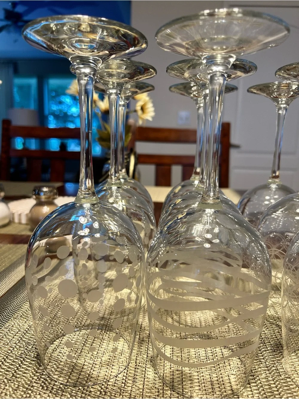 Etched Clear Wine Glass Set - Elegant Clear Stemware